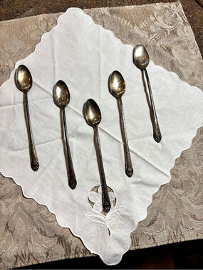 Holmes & Edwards Silver Plated Tea Spoons Set of 5 Made in 1937 Lovely Lady